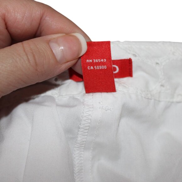 Izod White Embroidered Fabric Lined Zip Button Shorts, Size 8 NWT's - Picture 13 of 15